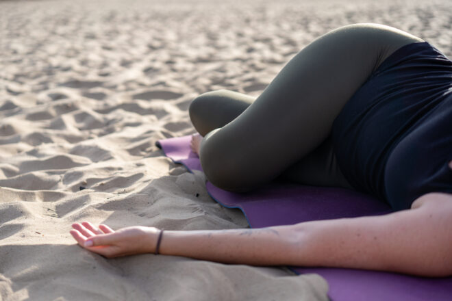 Yin Yoga meets Akupressur mit Sandra