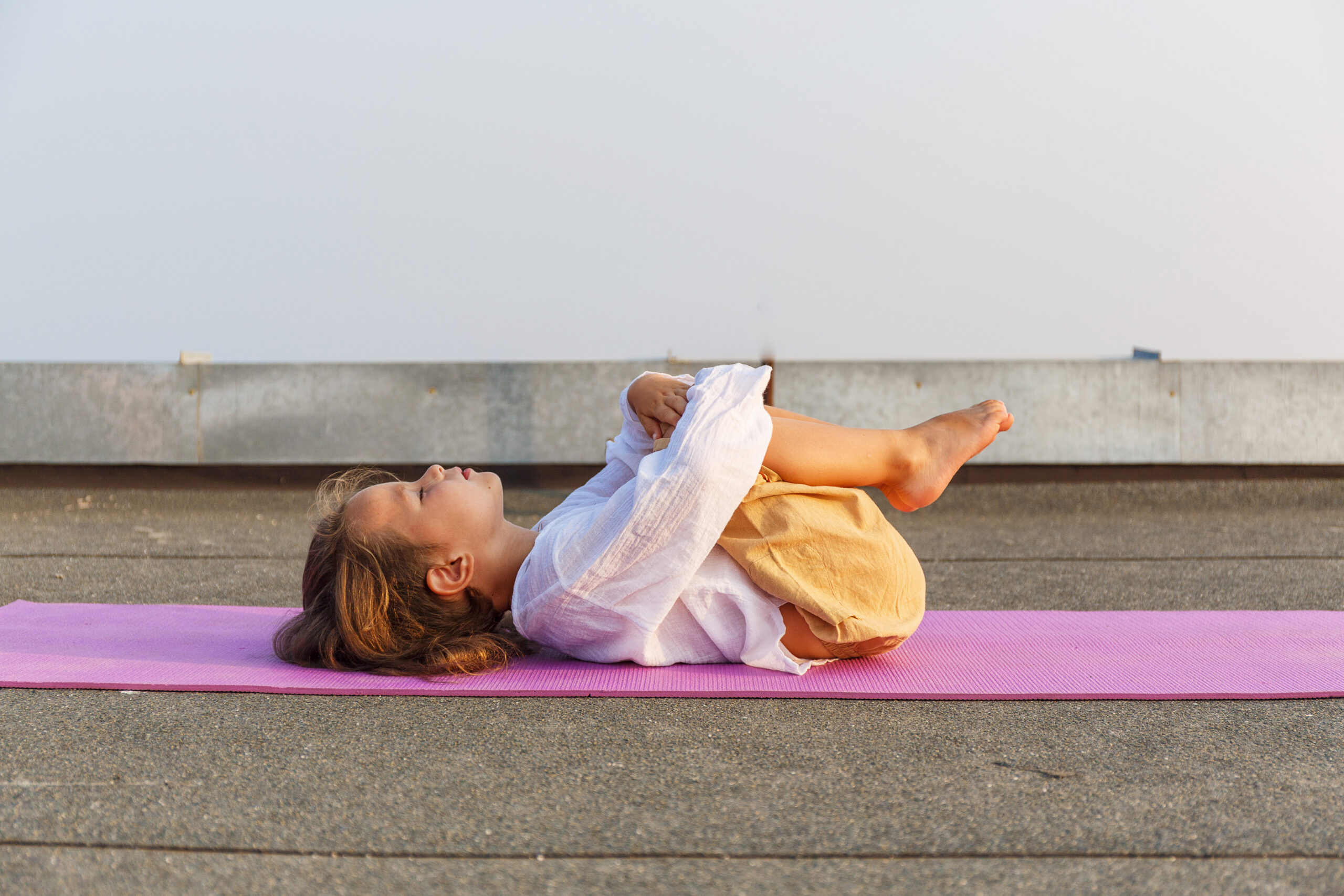 KINDER-YOGA Lehrer*in Basis Ausbildung mit Farina