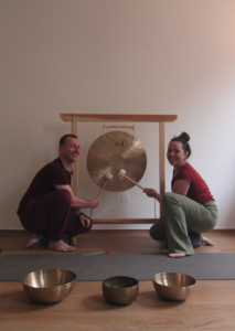 Melli Torsten Gong hoch